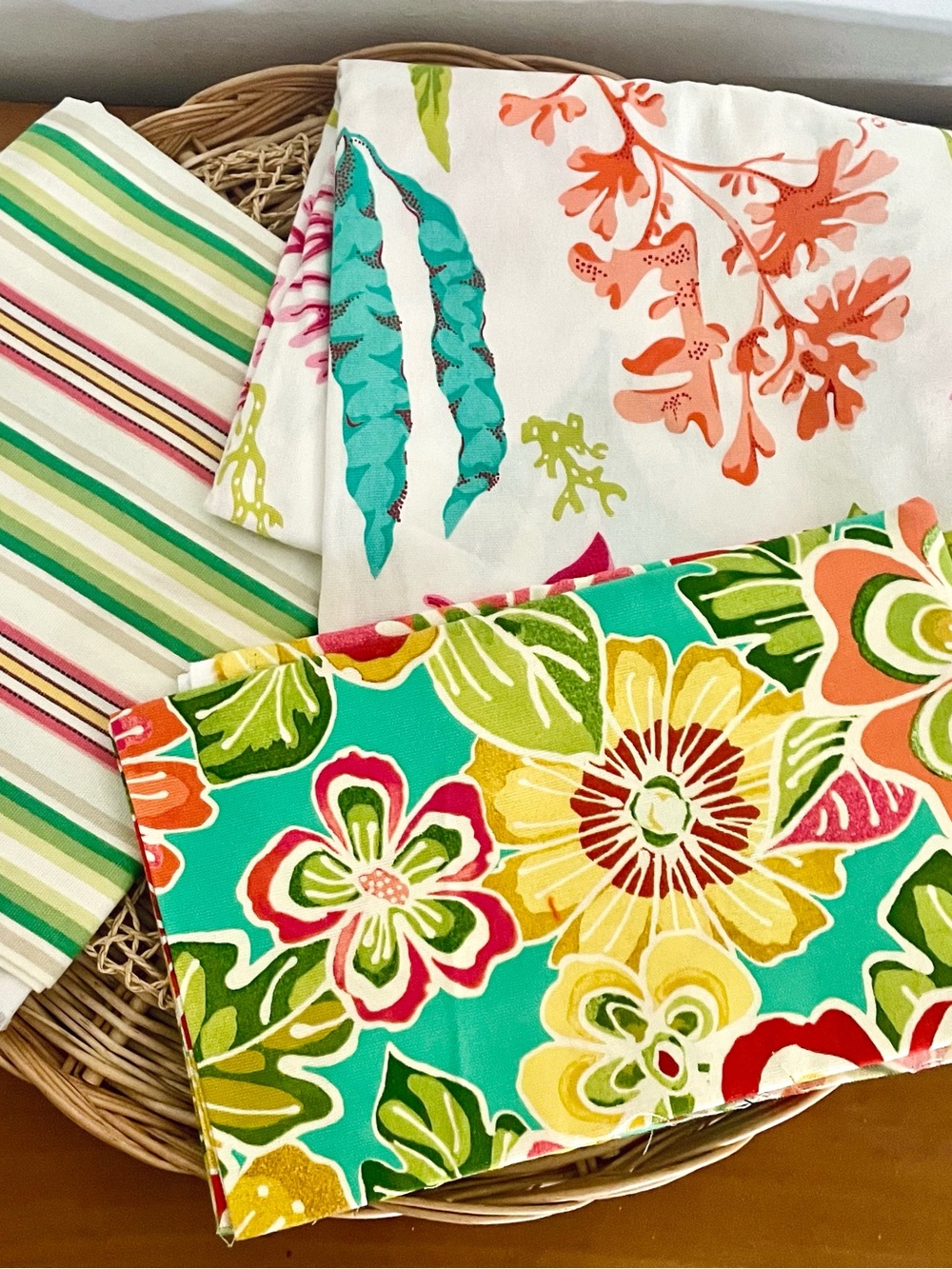 Waverly Inspirations 100% Duck Cotton Printed Fabric Tropical, Ocean, Stripe New - Picture 11 of 16